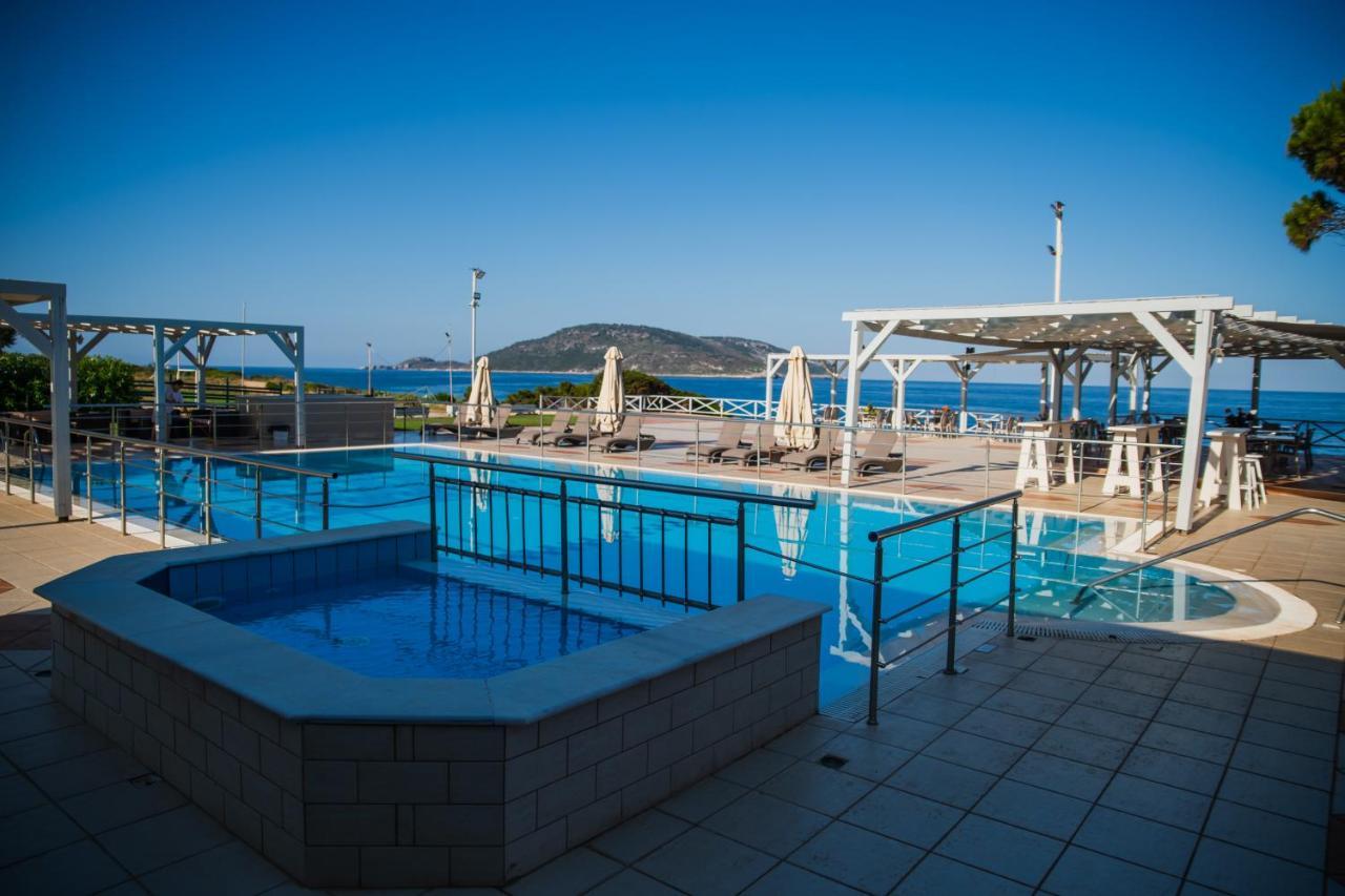 Mesogeios Hotel Marathopoli Exterior foto